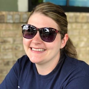 Meet your Posher, Mallory